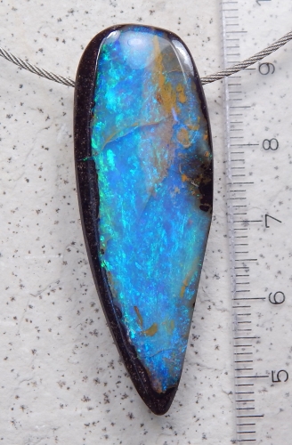 Gem Boulder-Opal am Band - Video