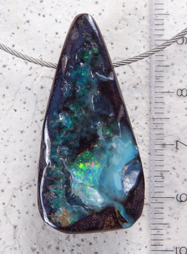 Boulder Opal am Band - Video