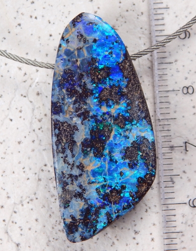 Boulder Opal am Band - Video