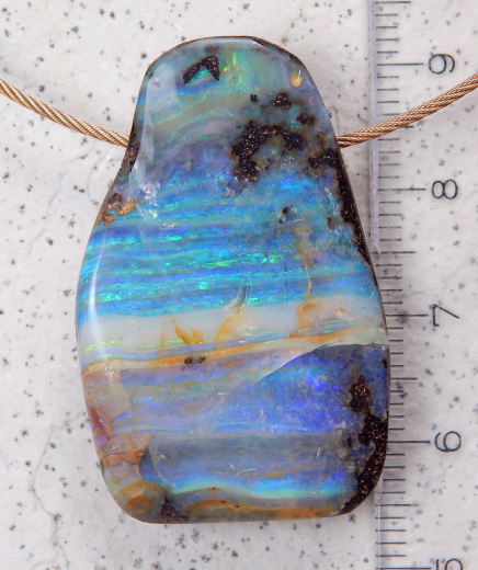 Boulder Opal am Band - Video