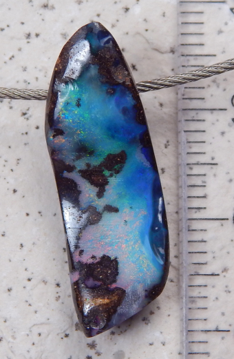 Boulder Opal am Band - Video