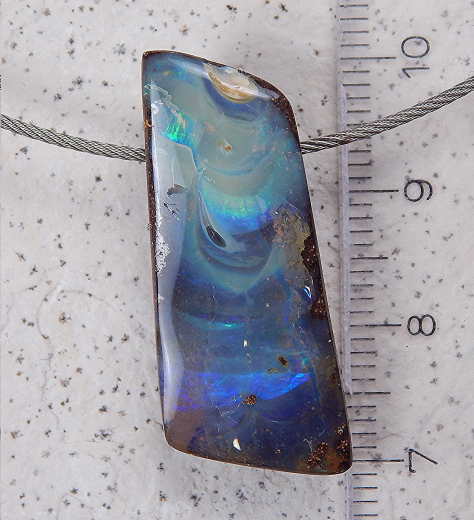 Boulder Opal am Band - Video