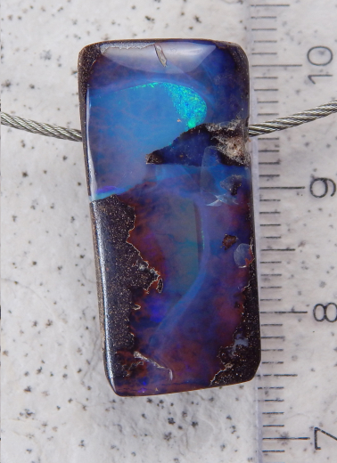 Boulder Opal am Band - Video