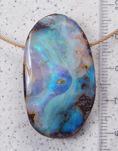 Boulder Opal am Band - Video