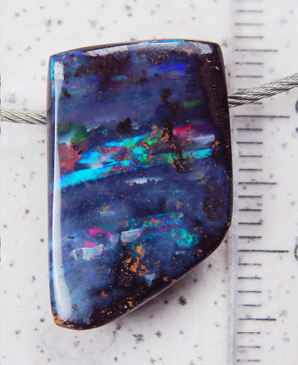 Boulder Opal am Band - Video