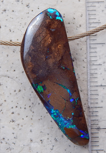 Boulder Opal am Band - Video