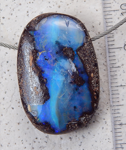 Boulder Opal am Band - Video