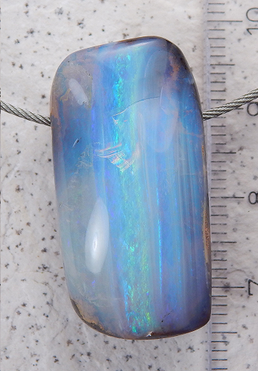 Boulder Opal am Band - Video