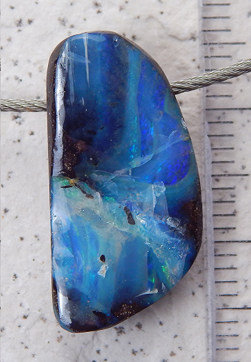 Boulder Opal am Band - Video