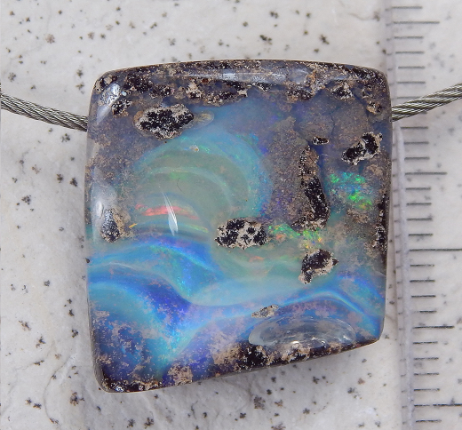 Boulder Opal am Band - Video