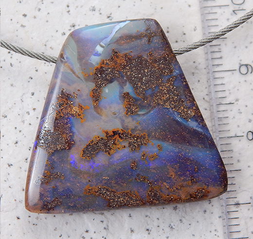 Boulder Opal am Band - Video