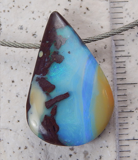 Boulder Opal am Band - Video