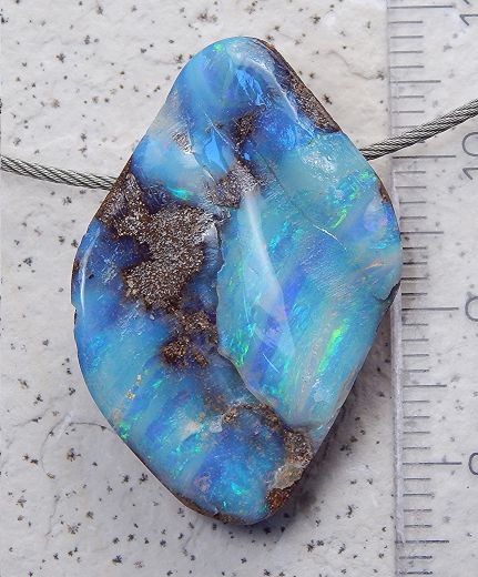 Boulder Opal am Band - Video