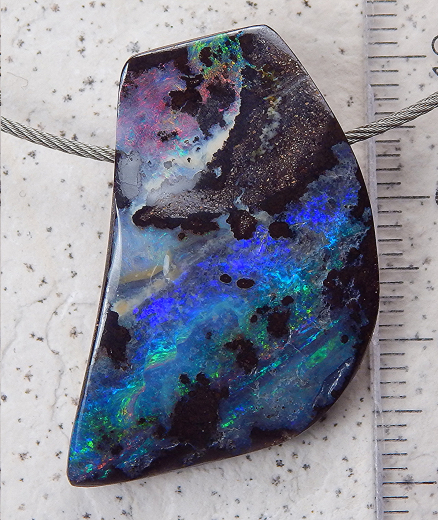 Boulder Opal am Band - Video