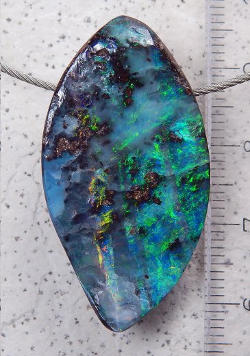 Boulder Opal am Band - Video