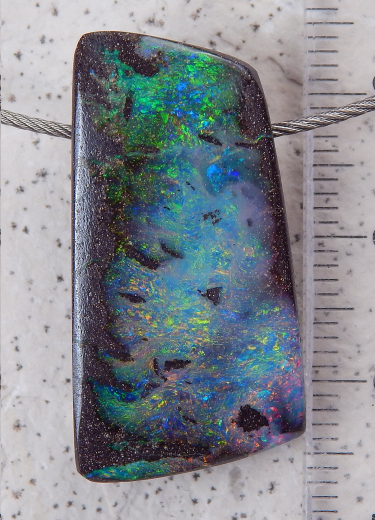 Boulder Opal am Band - Video