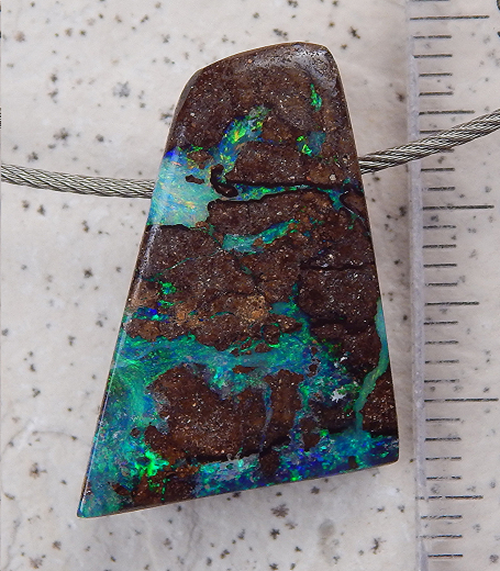 Boulder Opal am Band - Video