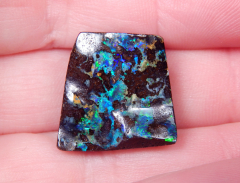 Boulder Opal am Band - Video