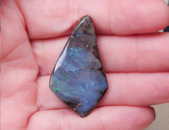 Boulder Opal am Band - Video