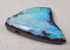 Boulder Opal am Band - Video