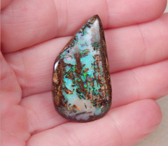 Boulder Opal am Band - Video