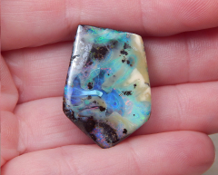 Boulder Opal am Band - Video