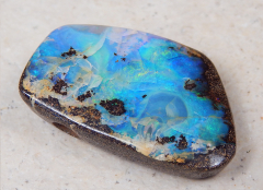 Boulder Opal am Band - Video