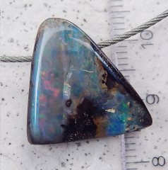 Boulder Opal am Band - Video