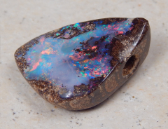 Boulder Opal am Band - Video