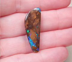 Boulder Opal am Band - Video