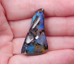 Boulder Opal am Band - Video