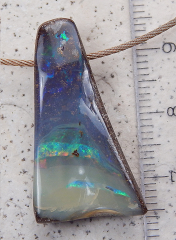 Boulder Opal am Band - Video