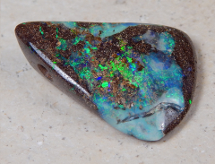 Boulder Opal am Band - Video