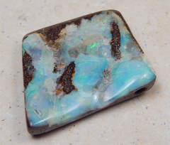 Boulder Opal am Band - Video