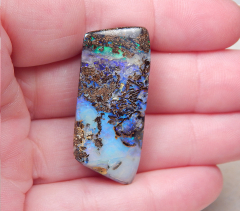 Boulder Opal am Band - Video