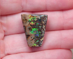 Gem Boulder Opal am Band - Video