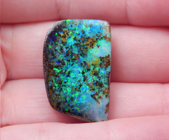 Gem Boulder Opal am Band - Video