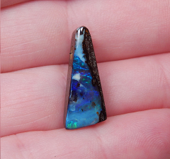 Boulder Opal am Band - Video