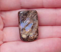 Boulder Opal am Band - Video