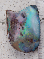 Boulder Opal am Band - Video