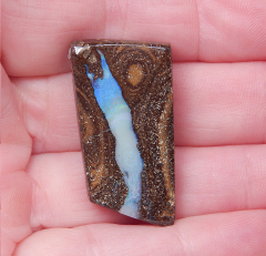 Boulder Opal am Band - Video