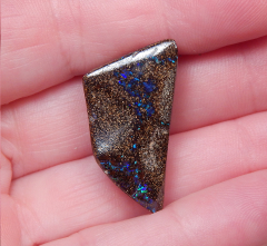 Boulder Opal am Band - Video