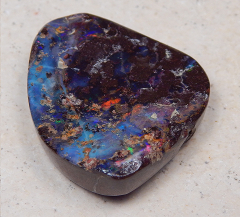 Boulder Opal am Band - Video