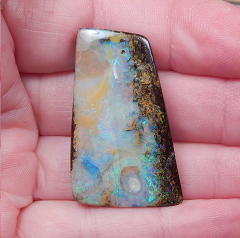 Boulder Opal am Band - Video