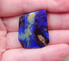 Boulder Opal am Band - Video