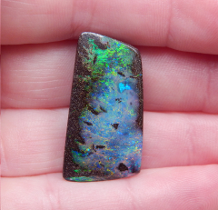 Boulder Opal am Band - Video