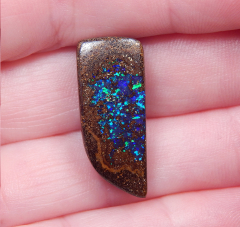 Boulder Opal am Band - Video