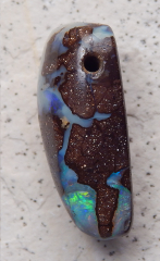 Boulder Opal am Band - Video