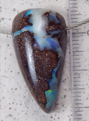 Boulder Opal am Band - Video